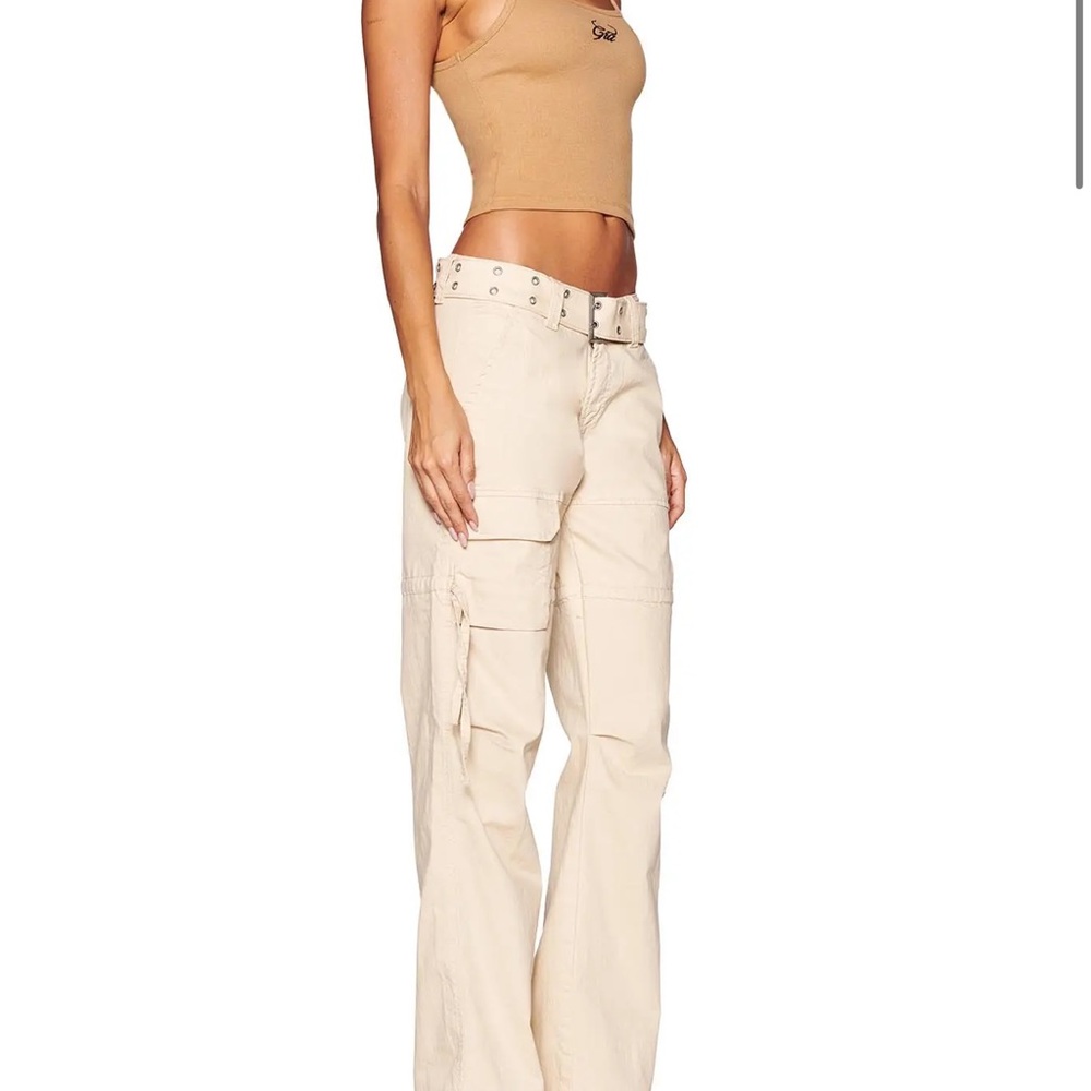 I am gia Cream Cargo Pants
